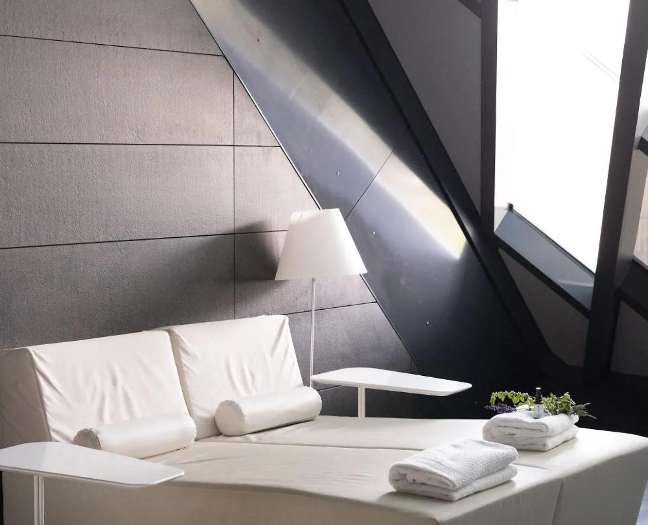 So/ Vienna Hotel