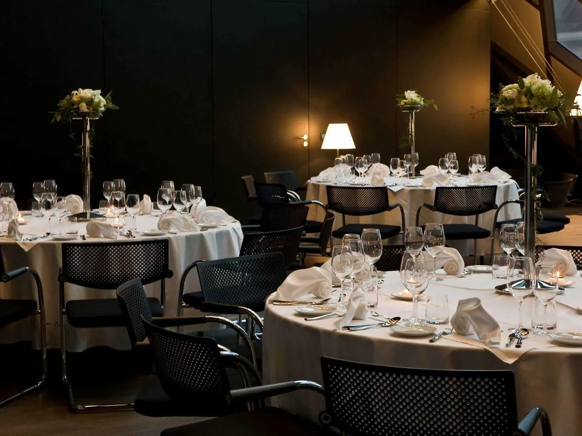 So/ Vienna Hotel